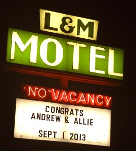 cheap-chic-motel-sonoma